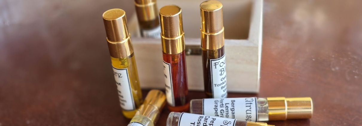kit of perfumery bases kit of perfumery bases